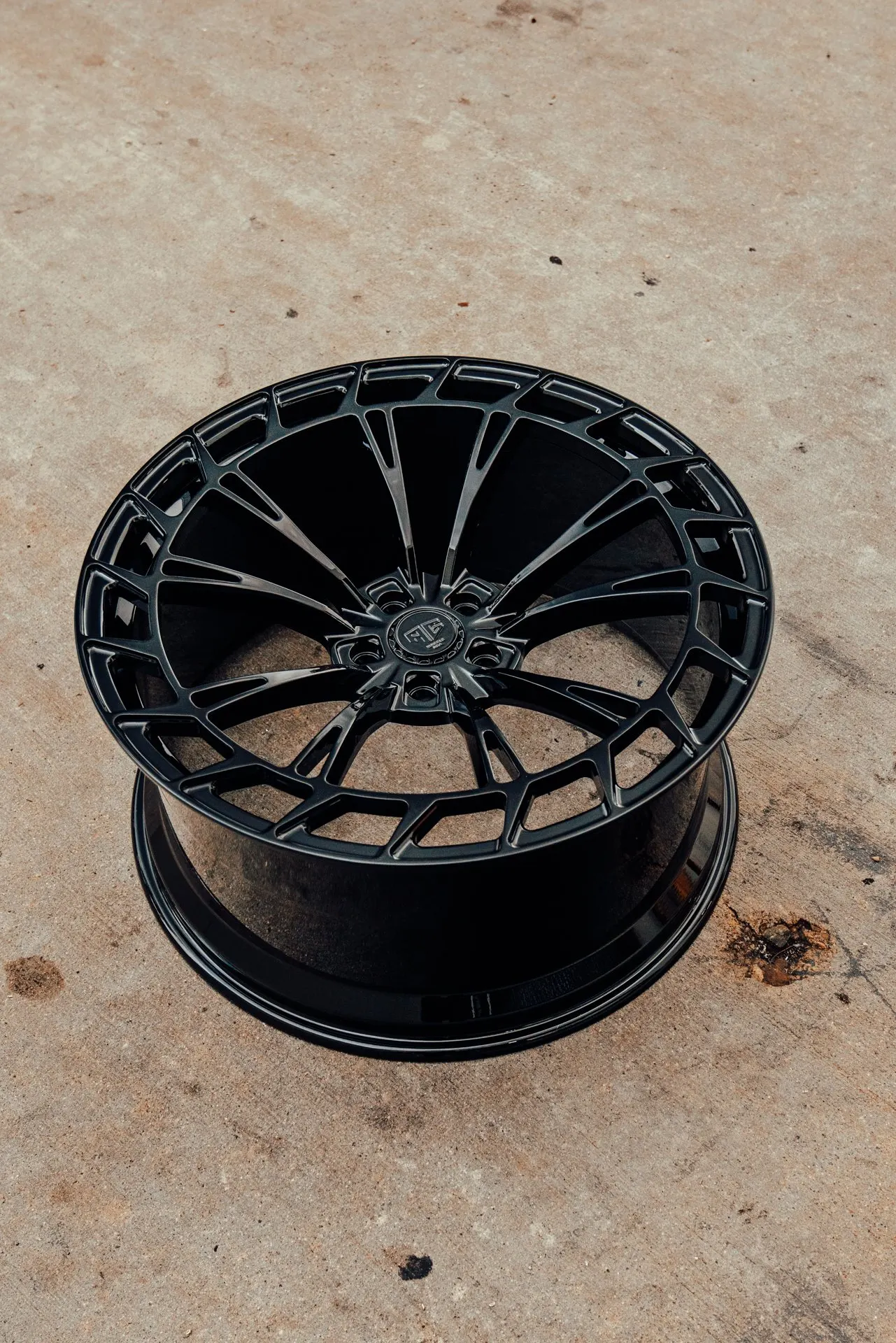 SRX05 — Forged Monoblock