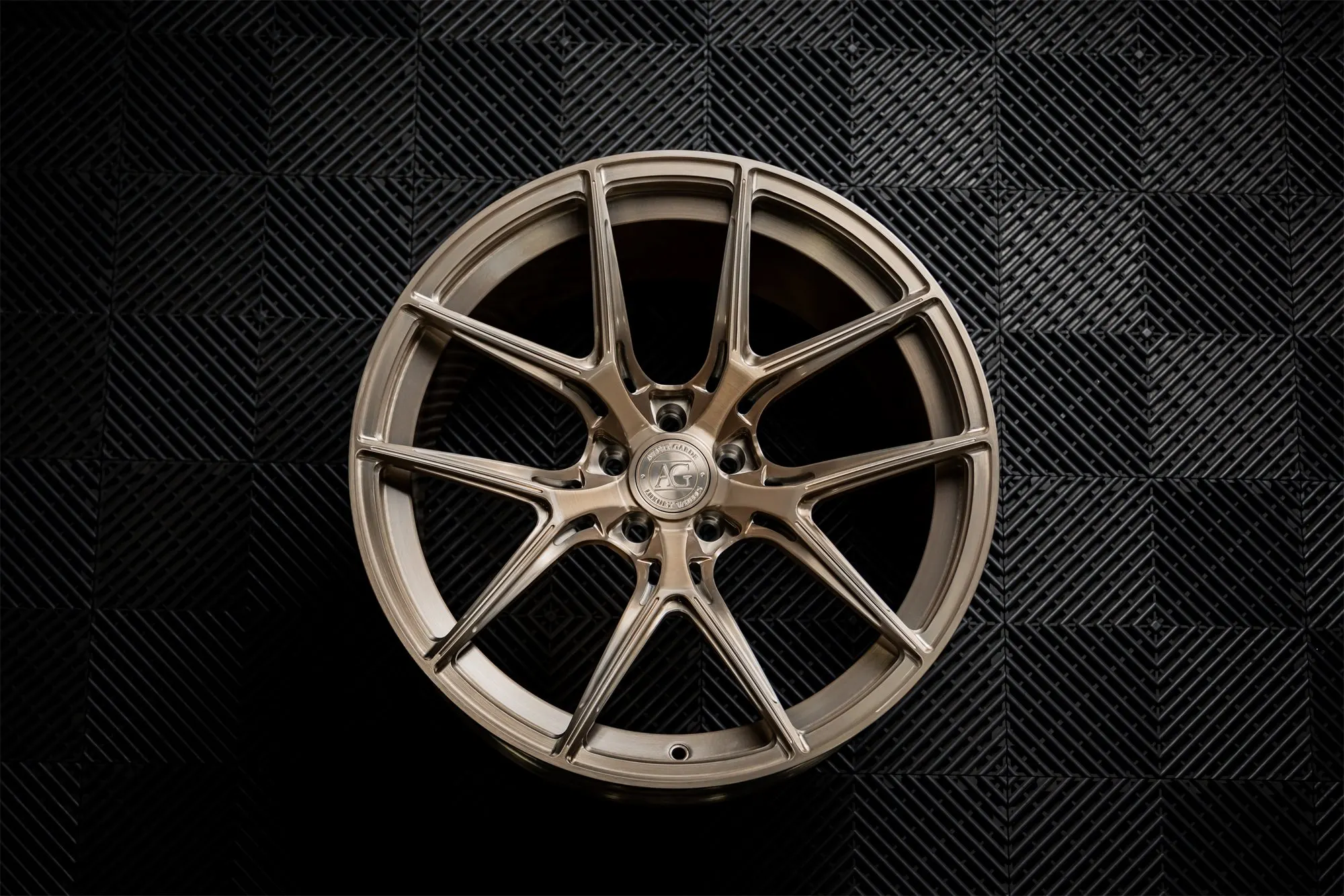 AGL75 — Forged Monoblock