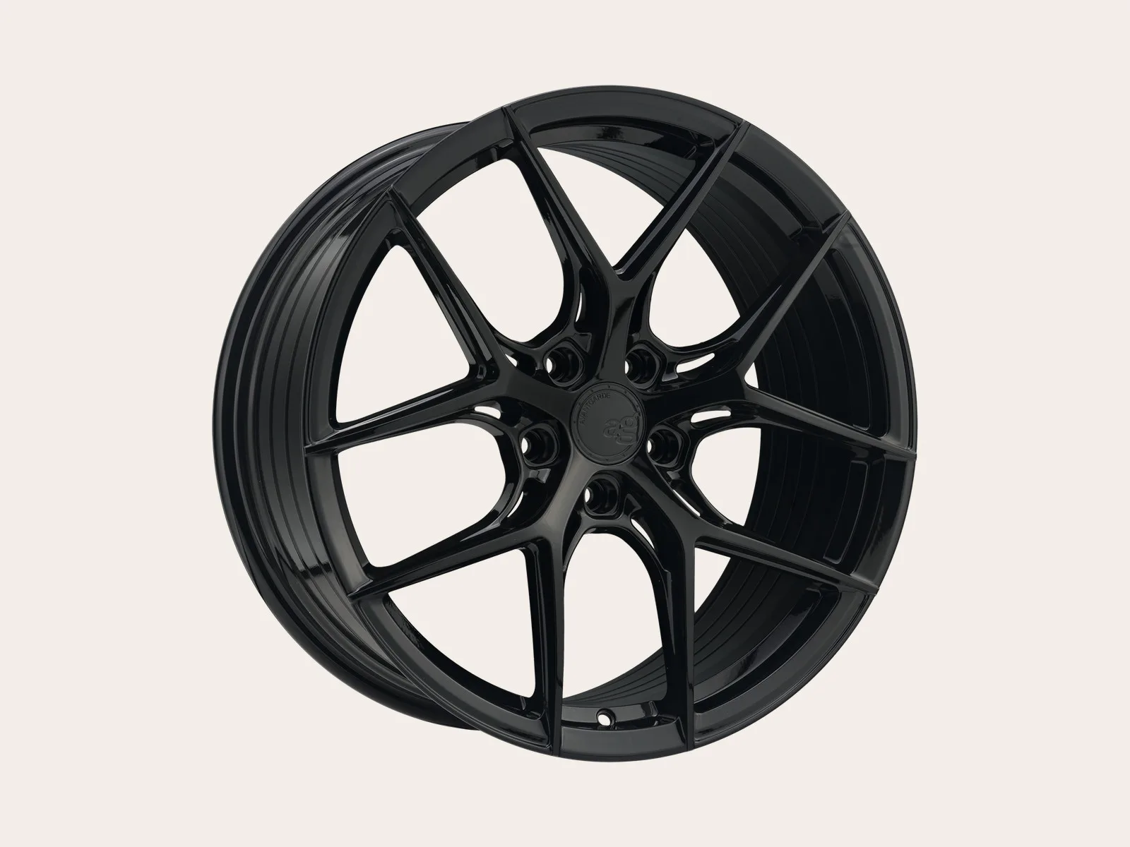 Flow Form Series M580R, Gloss Black