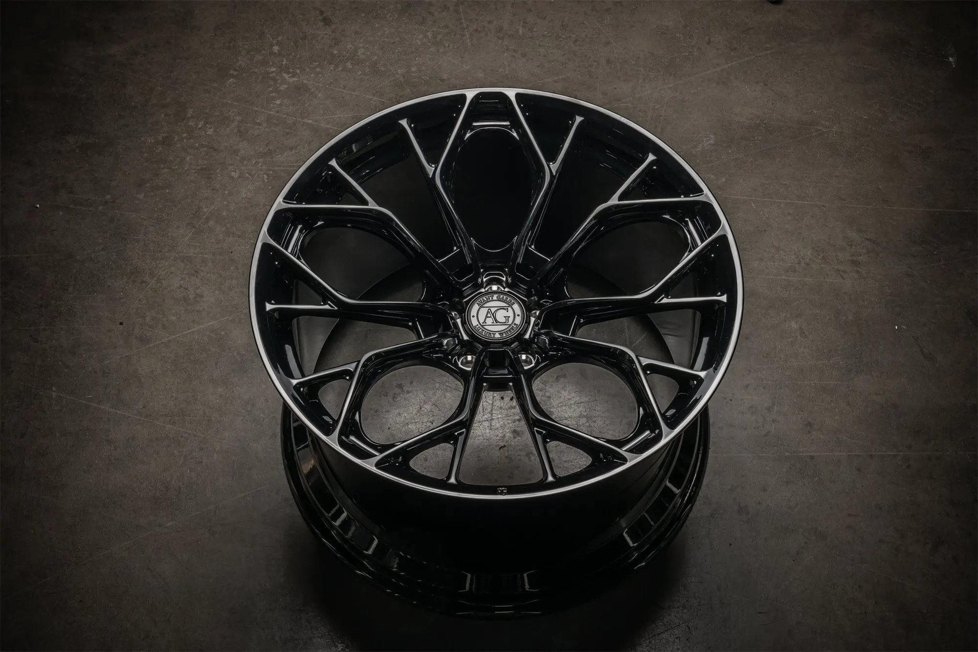 AGL90 — view 4
